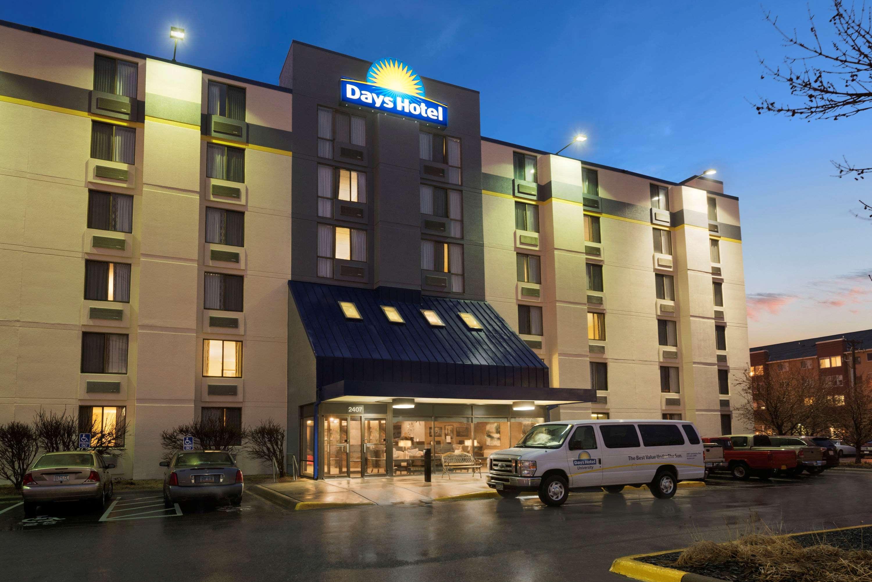 Days Hotel By Wyndham University Ave Se Minneapolis Exterior photo