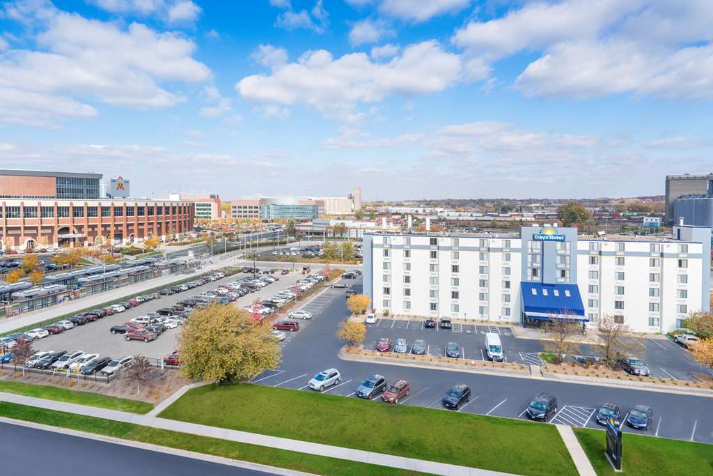 Days Hotel By Wyndham University Ave Se Minneapolis Exterior photo